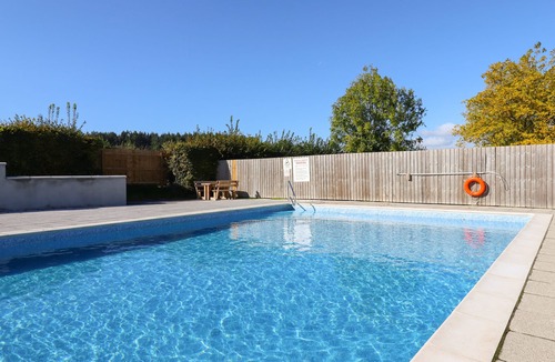 Teigngrace Cottage | Walnut Cottage