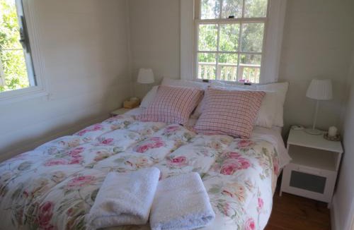 Koorooman House | Walnut Cottage via Leongatha