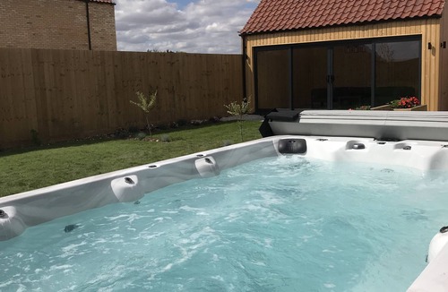 Dunholme House | Walnut House, Ashlin Farm Barns