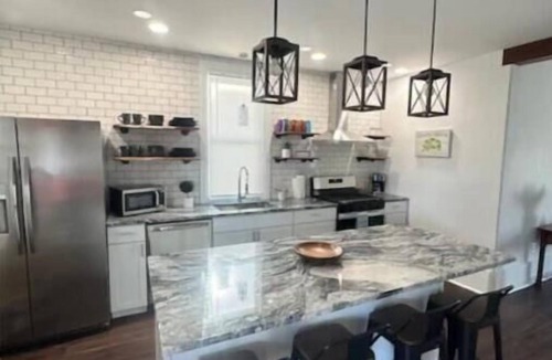 Salunga House | Walnut Ridge - A Rustic Modern Farmhouse