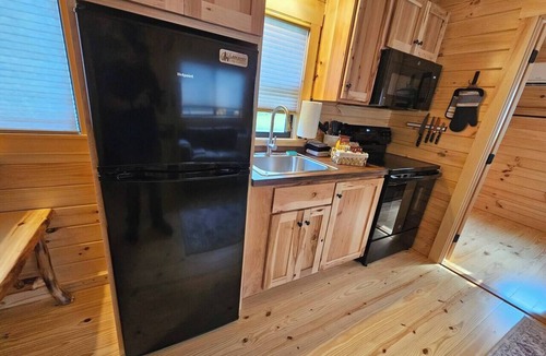 Madison Cabin | Walnut Secluded Cabin at Lost Trails