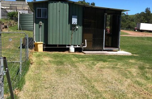 Woodstock House | Walsh Farm Shepherd’s Rest