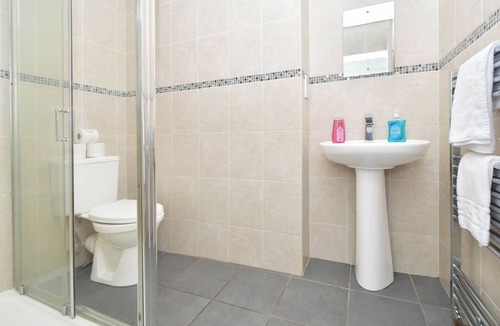 Crewe House | Walthall House - By Sigma Stays