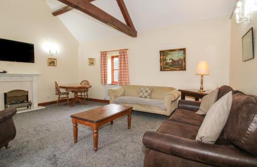 Craven Arms House | Walton Maisonette