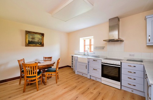 Craven Arms Cottage | Walton Maisonette