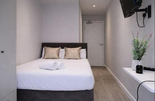 Bushey Hotel | Walton Suites