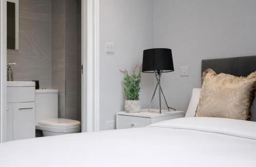 Bushey Hotel | Walton Suites