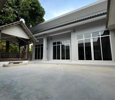 Gual Periok House | Wan Guest House