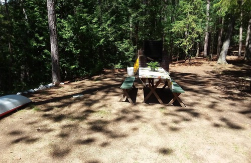 Madawaska Valley Cottage | Wandas cozy duplex cabin