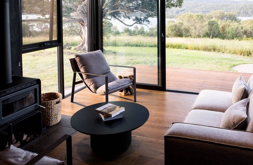 Wyaralong Cabin | Wander in the Scenic Rim