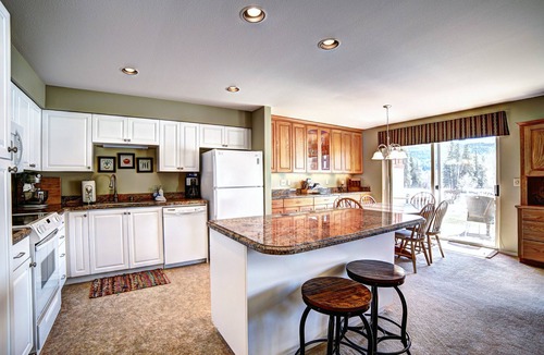 Downtown Leavenworth Condo | Wander into the Wonderland