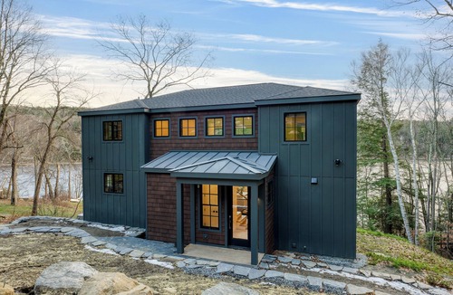 Monterey House | Wander Monterey Lake