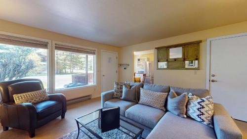 Warm Springs House | Wanderers Way 106