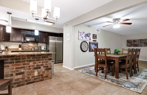North San Antonio - SAT House | Wanderlust - A Birdy Vacation Rental