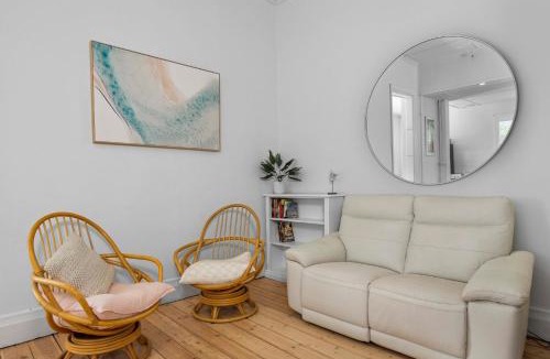 Grange House | Wanderlust Cottage Grange