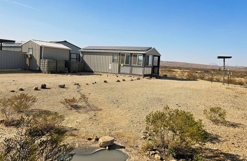 Alpine Cabin | Wanderlust & Desert Dust: 1B+1B Near Big Bend Park