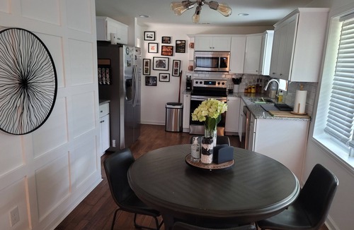 Sylvan Hills House | Wanderlust With Us