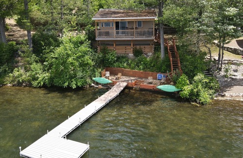 Dundee Cottage | Waneta Lakeside Cottage