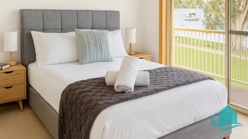 Wangi Wangi House | Wangi Waters