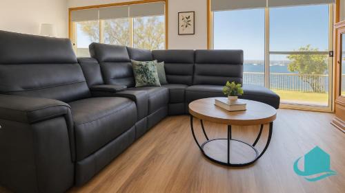 Wangi Wangi House | Wangi Waters