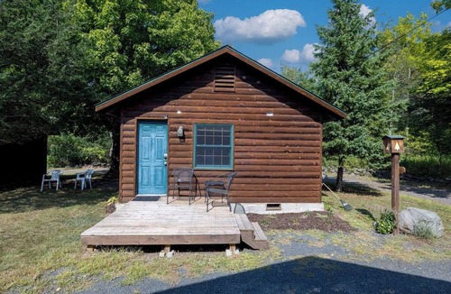 Taylors Falls Cabin | Wannigan Point Cabin #4