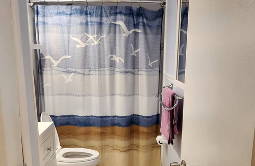 Oakland Park Condo | Want to get away and relax?