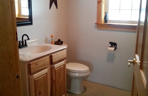 Waterville Cabin | Want to see the eclipse. This cabin is just the place for you.