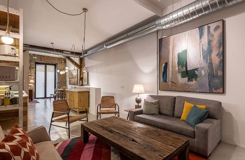 Barrio de La Latina Apartment | Waou Art Loft La Latina