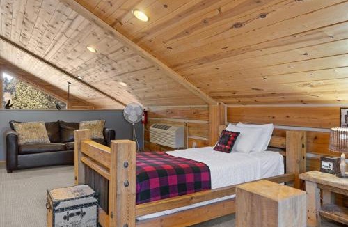 Custer House | Wapiti Trail