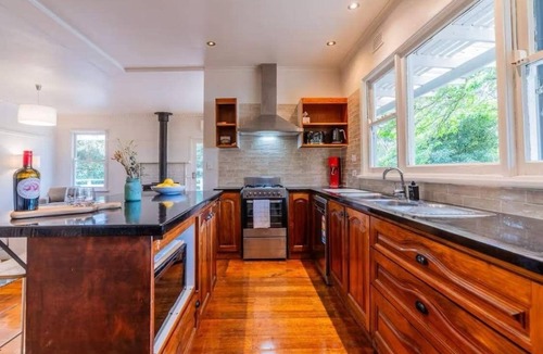 Warburton House | Warburton Bushland Retreat