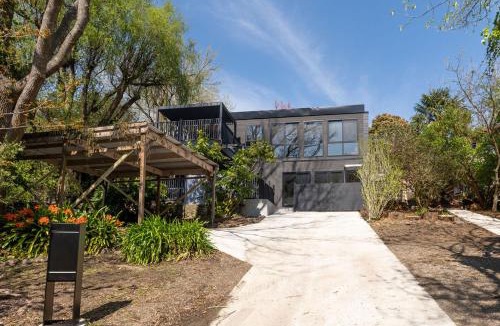 Warburton Apartment | Warburton Stays Station Hideaway