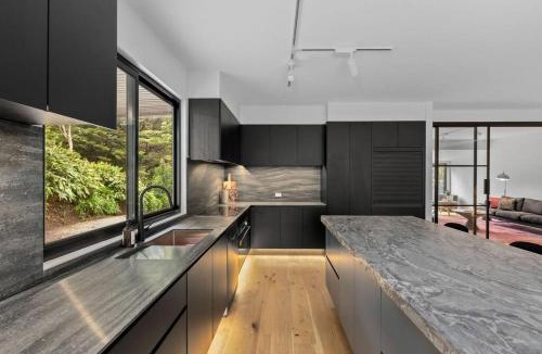 Warburton House | Warburton Stays Trailstone Sanctuary