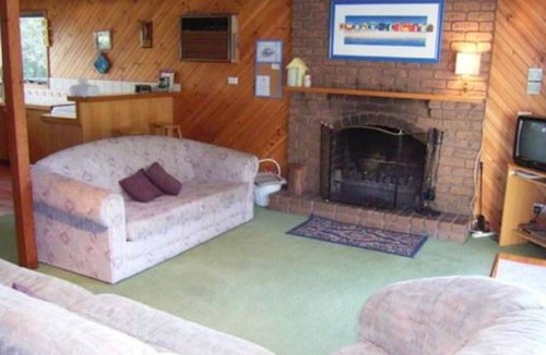 Anglesea House | Ware's Retreat House