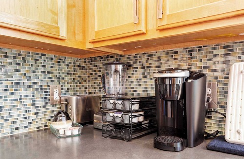 Downtown Condo | Warehouse District Modern Condo w/Private Garage