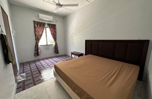 Mersing Ski Chalet | Warisan Homestay B