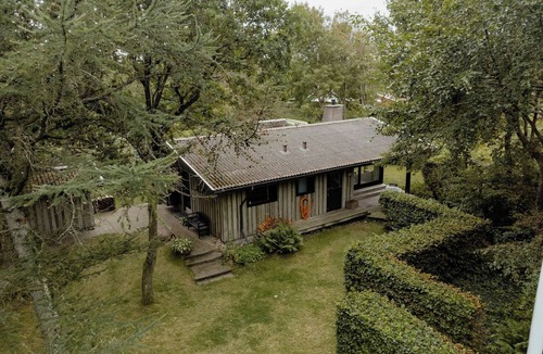 Logstor House | Warm 70s vibe near Limfjord