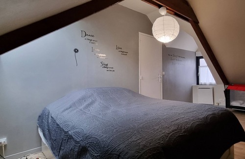 Saint-Coulomb House | Warm 84m² in Saint-Coulomb