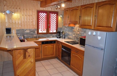 Cauterets House | WARM ALTITUDE BARN, Cambasque, 8 people