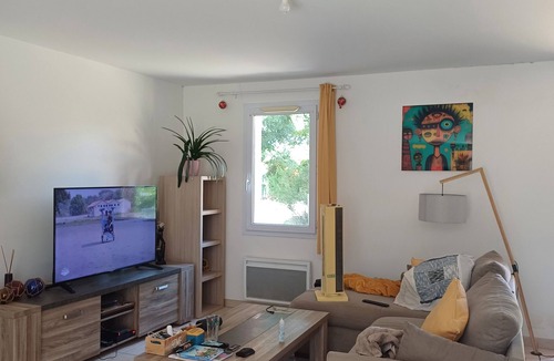 Aubigny House | Warm and simple home