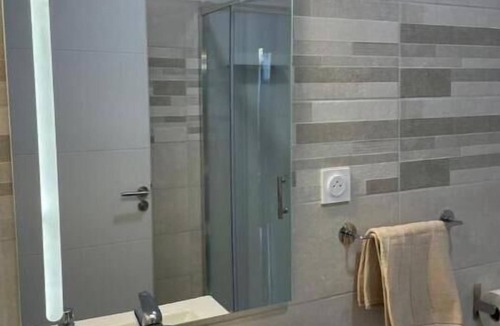 Lourdes Apartment | Warm and elegant studio for 4 people