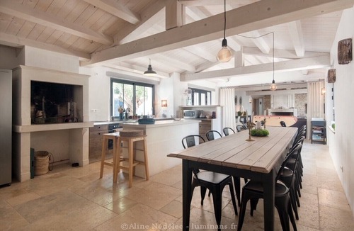 La Couarde-sur-Mer Villa | Warm and intimate villa with heated pool