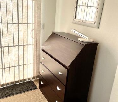 Grants Pass House | Warm and Inviting