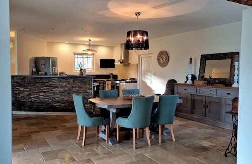 Goudargues House | Warm and spacious traditional house.