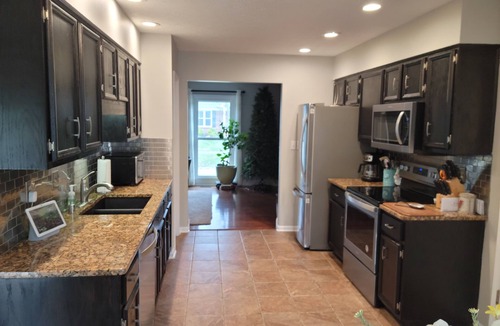 Plantation House | Warm and Welcoming to you and your furry companions to the Bluegrass State!
