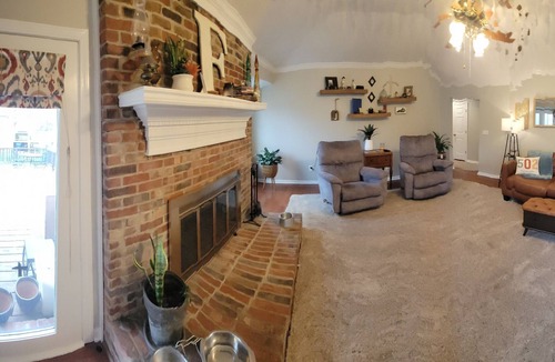 Plantation House | Warm and Welcoming to you and your furry companions to the Bluegrass State!