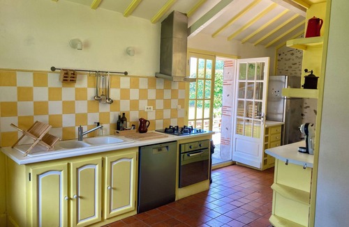 Nousty House | Warm, authentic cottage between Pau, Lourdes and the Pyrenees