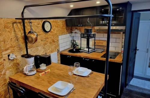 Cote Pavee Boat Rental | Warm barge with jacuzzi Toulouse center