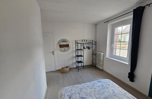 Bonce House | Warm country house with large garden