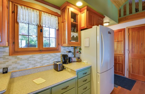 Fishers Landing Cabin | Warm & Cozy Clayton Cabin Near St Lawrence River!