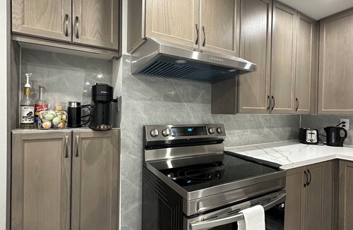 Durham Region Apartment | Warm & Cozy Lower Level Apartment in North Oshawa